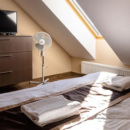 Family Apartment Epleny