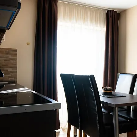 Family Apartment Epleny